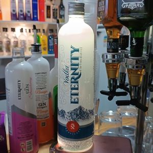 imagem do produto Vodka Eternity 900ml