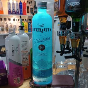 imagem do produto Vodka Eternity - Blueberry 900ml