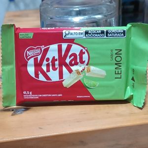 imagem do produto KitKat - Limão 🍋🟩 41,5g