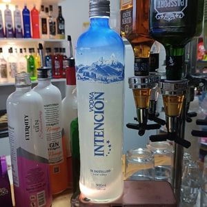 imagem do produto Vodka Intencion 900ml