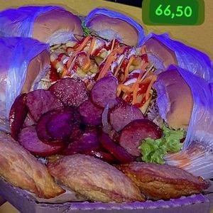 imagem do produto 5 Hambúrguer/ Batata+Calabresa/ 3 mini Pastel 