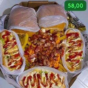 imagem do produto 2 Hambúrguer/ 3 Hot Simples/ Batata+Bacon