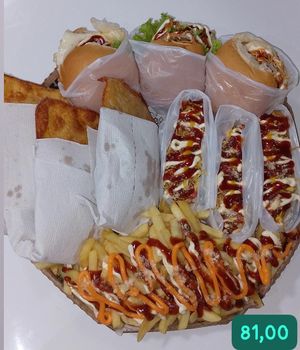 imagem do produto 3 Hambúrguer/ 3 Hot Simples/ 3 Pastel/ Batata P