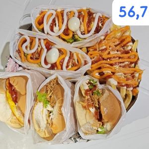 imagem do produto 3 Hambúrguer/ 2 Especial/ Batata P 