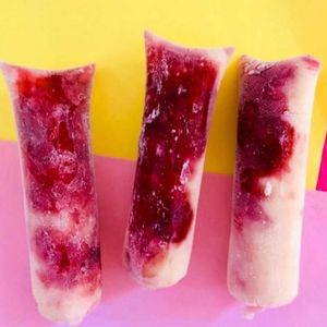 imagem do produto Geladinho Gourmet LEITE NINHO COM MORANGO
