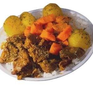 imagem do produto Picadinho de carne com batata e cenoura 