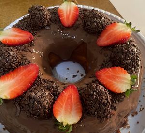 imagem do produto Caseirinho de cenoura com Brigadeiros gourmet