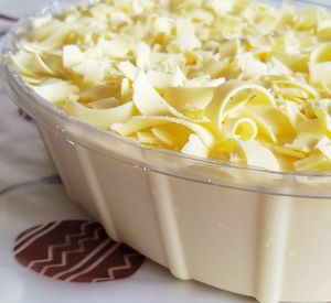 imagem do produto Mousse Ninho com raspas de chocolate Branco
