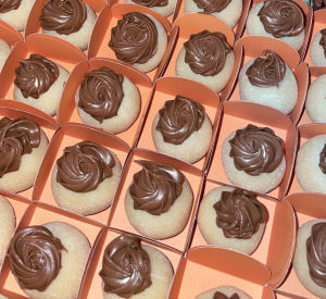 imagem do produto 50 brigadeiros Ninho & Nutella