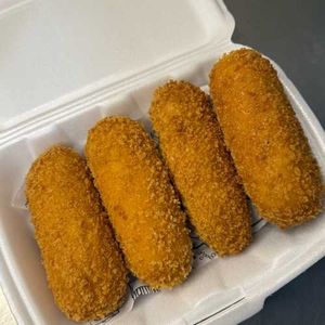 imagem do produto Enroladinho de Salsicha com queijo na panko