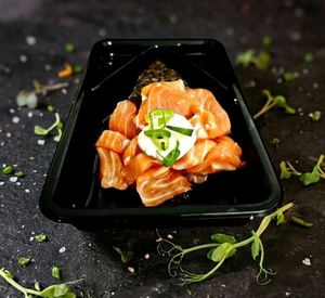 imagem do produto Temaki Salmão Philadelphia (Salmão em Cubos)