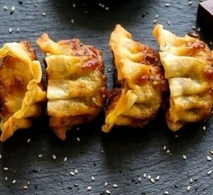 imagem do produto Guioza Shinjuku (Pastelzinho Japonês - 4 unidades)