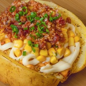 imagem do produto Batata recheada frango ,queijo, milho, carne moida