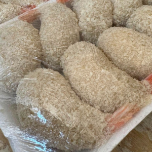 imagem do produto CAMARÂO ROSA RECHEADO COM CREAM SHEESSE EMPANADO