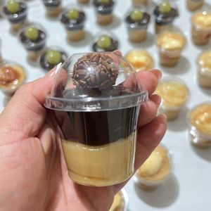 imagem do produto Mini copo da felicidade chocolate com Ninho