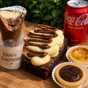 imagem do produto Combo Mais Vendido: Cone + Brownie + 2 Tortinhas + Refri