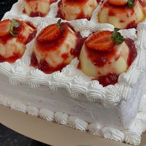 imagem do produto Pudim com geleia de morango
