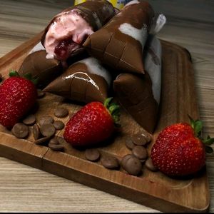 imagem do produto Morango com casquinha de chocolate 