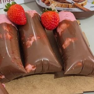 imagem do produto Morango com chocolate 