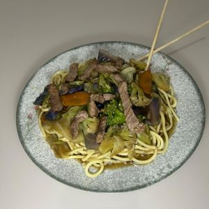 imagem do produto Yakisoba de carne 