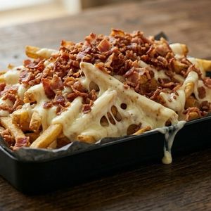 imagem do produto BATATA COM MUÇARELA E BACON 