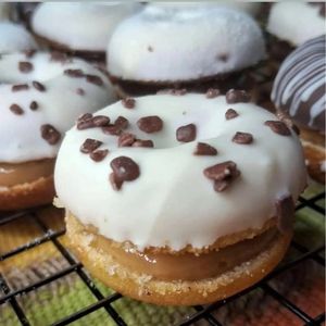 imagem do produto Mini Donuts Recheados Premium