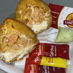 imagem do produto Coxinha de camarão