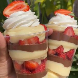 imagem do produto Ninho Chocolate e Chantly