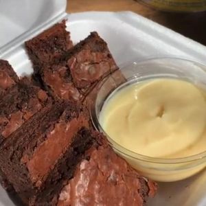 imagem do produto Fondue de Brownie com creme de Ninho