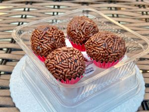 imagem do produto Brigadeiro | 4 Unidades