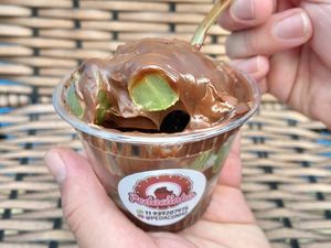 imagem do produto Copo Ibeji 250g | Bombom de Uva