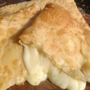 imagem do produto Queijo completo (20cm)