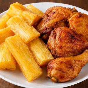 imagem do produto Macaxeira frita com frango