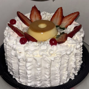 imagem do produto Bolo redondo chocolate G 20cm (recheio ;cupu ,brigadeiro e maracujá)