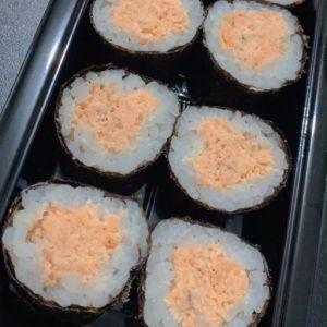 imagem do produto 10 und Hossomaki salmão grelhado