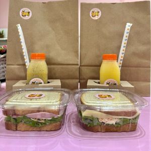 imagem do produto COMBO LANCHE NATURAL POTE + SUCO NATURAL 300ml