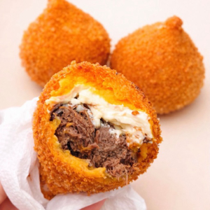 imagem do produto Coxinha de costela com creem cheese 180g