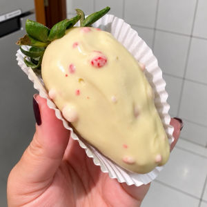 imagem do produto Morango Cravejado 