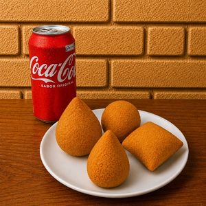 imagem do produto Combo 4 - (4 Salgados fritos 60g + 1 Refrigerante 350ml)