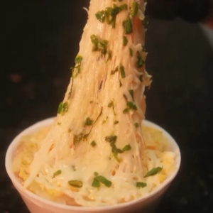 imagem do produto Batata Recheada – Strogonoff de Frango