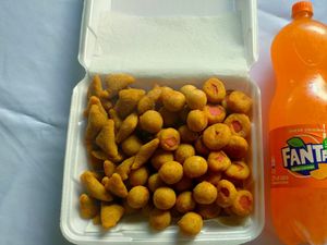 imagem do produto 100 Salgados + 25 mini churros + 1 Refrigerante 2lts
