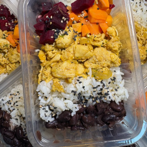 imagem do produto Arroz + feijão + frango em cubos + mix de legumes