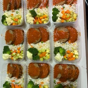imagem do produto Rocambole de carne com arroz e legumes