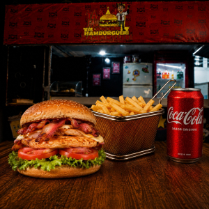 imagem do produto X Frango C/ Bacon + Porção Fritas P + Coca Cola Lata