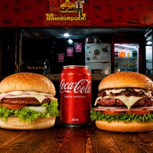 imagem do produto Burguer Salada + X Calabresa + Coca Lata