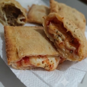 imagem do produto Enroladinho de Pizza
