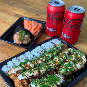 imagem do produto Combo casal Premium 36 peças + 2 temakis + 2 Coca-Cola