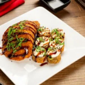 imagem do produto Combo Individual - 10 peças de Hot Roll + 1 Temaki à sua escolha 