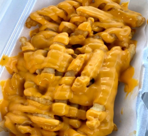 imagem do produto Batata frita com cheddar tamanho M