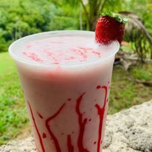 imagem do produto batida de morango 700ml